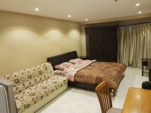 Sea View Studio Condo On Jomtien Beach Pattaya