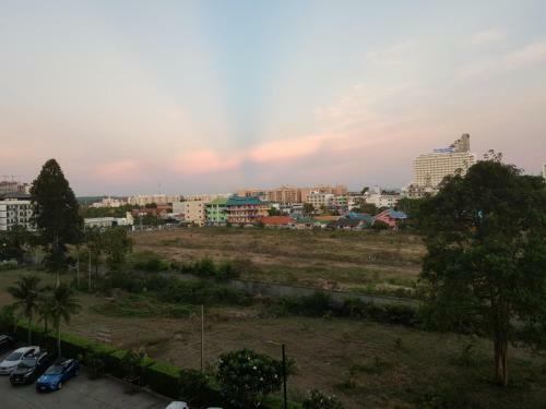 Sea View Studio Condo On Jomtien Beach Pattaya