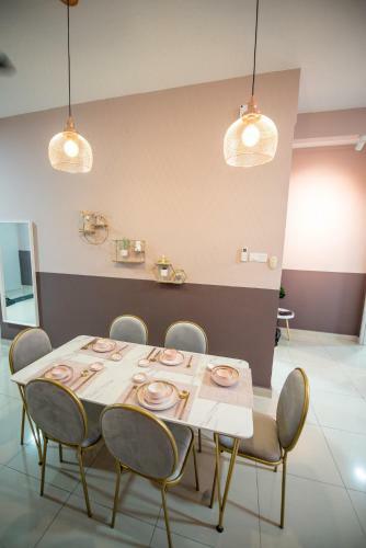 Apartamento de Luma # The Rumah--bm City