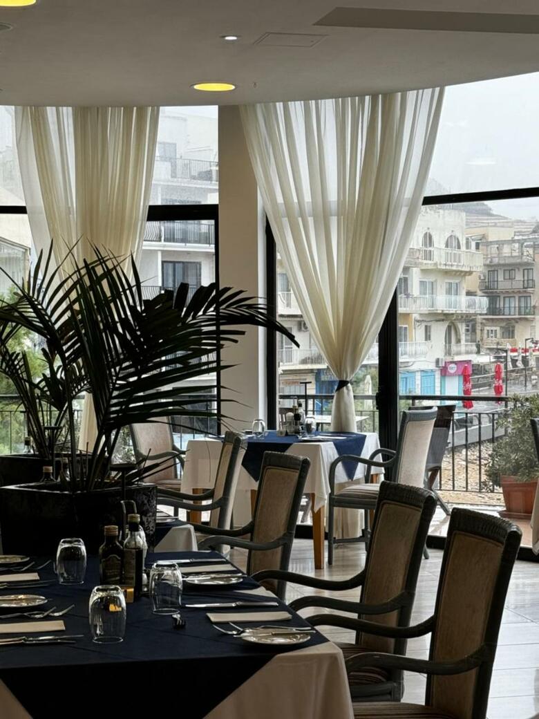 Calypso Hotel