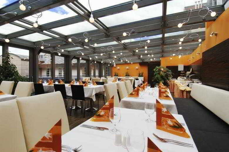 Ea Hotel Crystal Palace