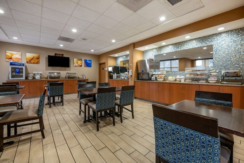 Hotel Comfort Inn & Suites Sanford