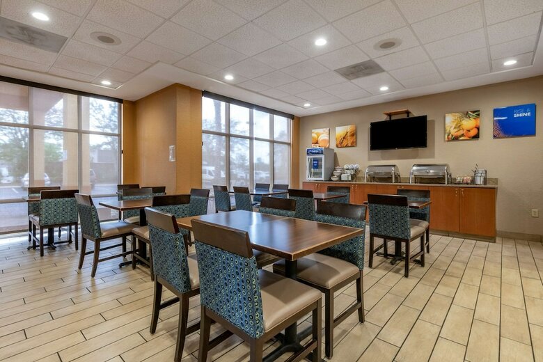Hotel Comfort Inn & Suites Sanford