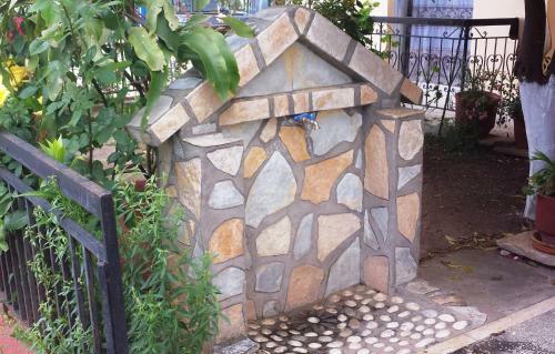 Hostal Intos Apartments