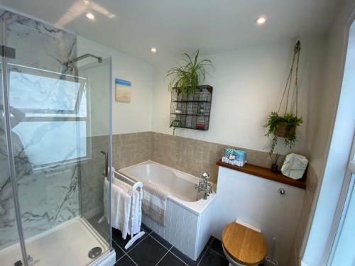 Spacious, Seaside, Victorian Home "bay View Terrace", Penzance