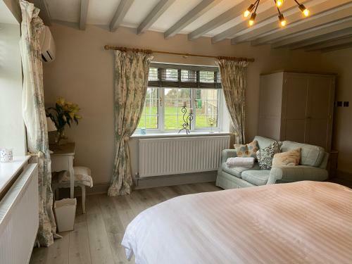 Bed & Breakfast Ticketyboo Suites