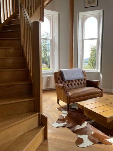 Duncraig Castle Bed And Breakfast