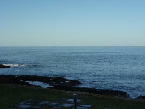 Poppys Cottage - A Charming Seafront Cottage