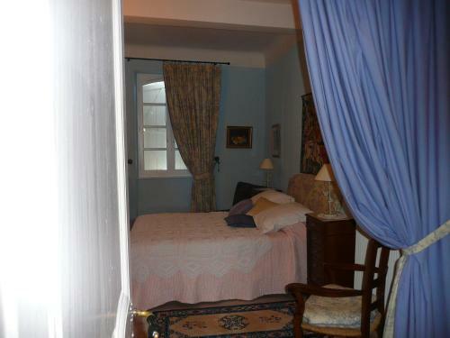 Hostal Chambres D'h�tes Saint Roch