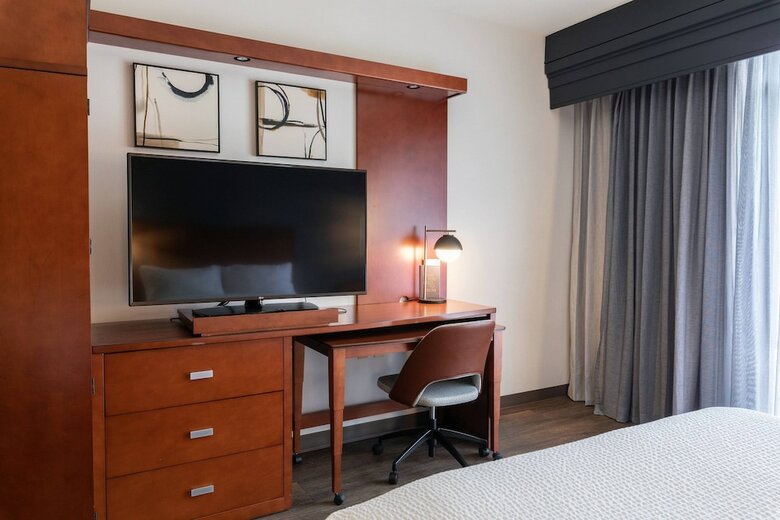 Hotel Courtyard By Marriott Cincinnati Midtown/rookwood