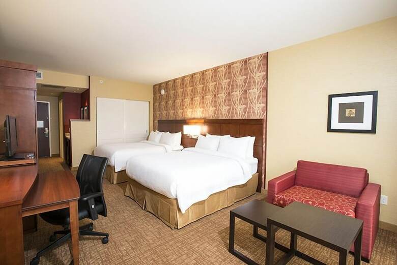 Hotel Courtyard By Marriott Cincinnati Midtown/rookwood
