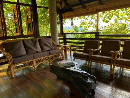 Bed & Breakfast Langit Rimba Resort
