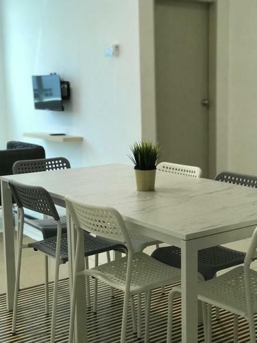 Apartamento Living 9 @ Ehsan Residence
