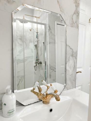 Apartamento Luxury & Spacious 2 Bed Annex With Private Garden