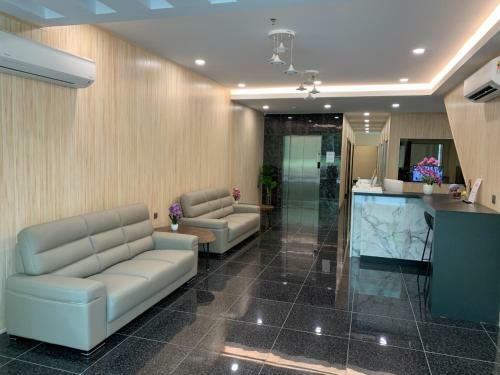 M Quality Hotel