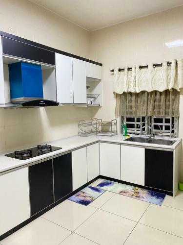 Azzalea Homes 5 @ Golden Hills Cameron Highlands