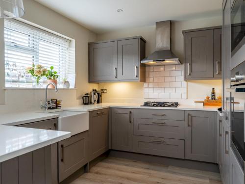 Pass The Keys Stunning 2 Bedroom Recently Refurbished House