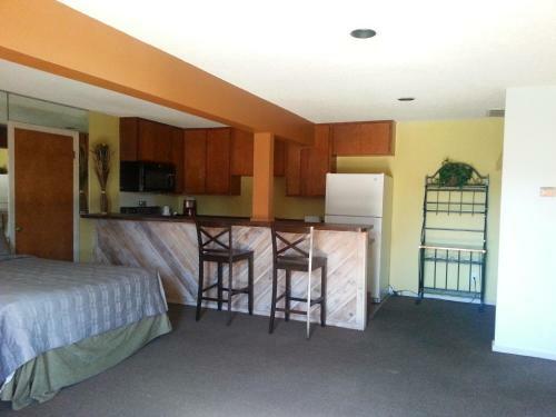 Lodge At Turkey Cove