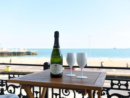 Pass The Keys Stunning Beach Front Luxury Apartment With Balcony