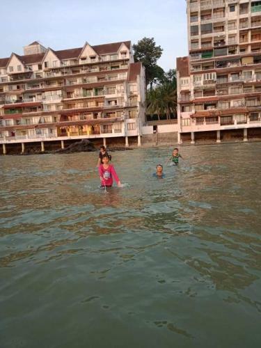 Paradise Lagoon Apartment Homestay Kia