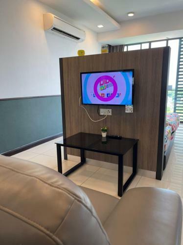 A- Private D'wharf Apartment