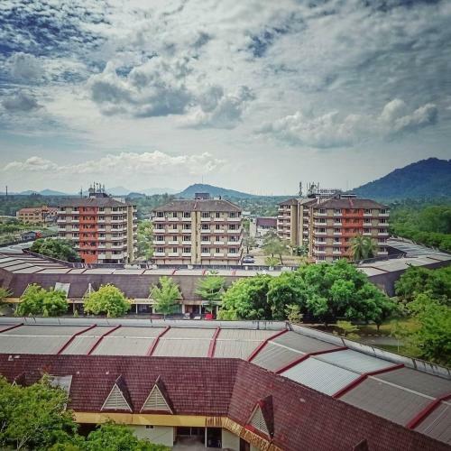 Famisa Eastern Gold Service Apartment