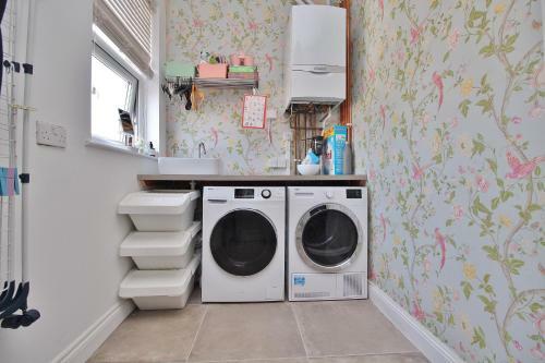 Apartamento Stunning, Large Characterful House With Garden
