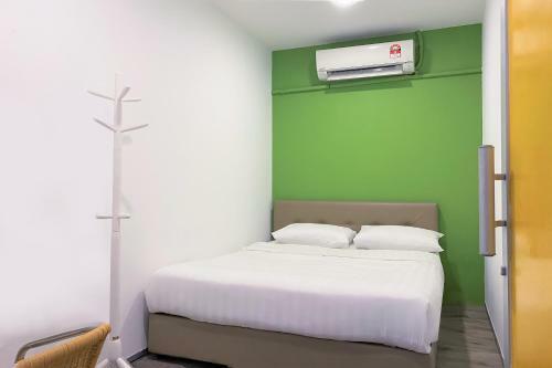 Hotel Spot On 90123 Rainbow Guest House