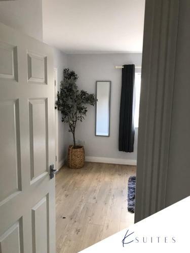 Apartamento K Suites - Livery House - Free Parking