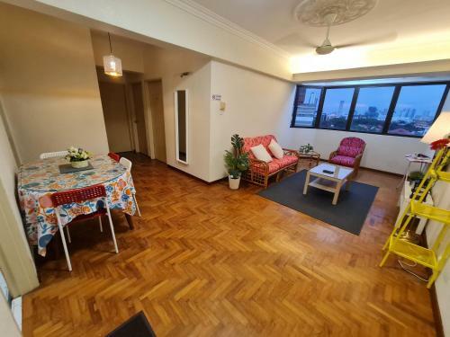 Room @ Wayton Court Jalan Burma Georgetown