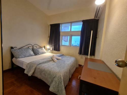 Room @ Wayton Court Jalan Burma Georgetown