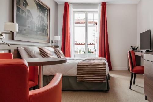 Hotel-caf� Du Trinquet
