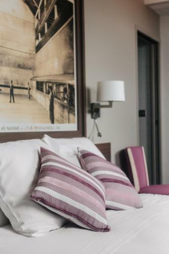 Hotel-caf� Du Trinquet