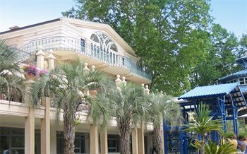 Hotel Laurent Rodriguez