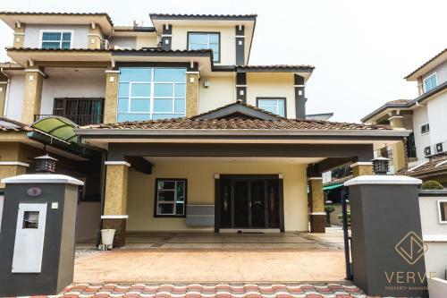 Ipoh Gunung Lang Premium Semi-d Villa By Verve