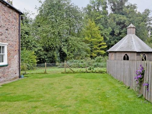 Laundry Cottage