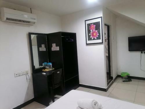 Oyo 90392 Pulai City Hotel
