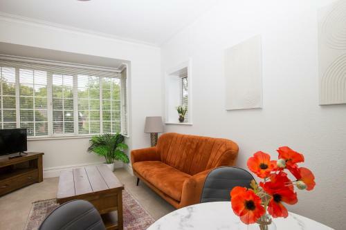 52 Madeira Park Flat 6