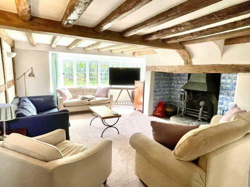 Walnut Tree House