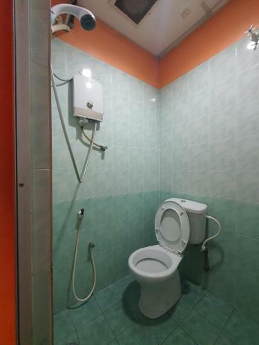 Highway Budget Hotel