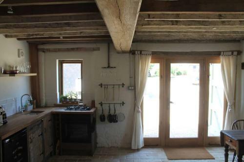The Dovecote - Unique Self-contained 1bed Renovated Barn