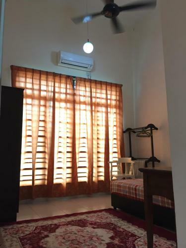 Homestay Kak Maz