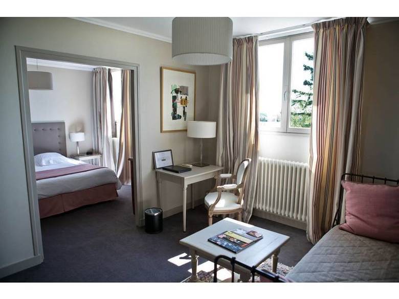 Hotel Ermitage De Corton