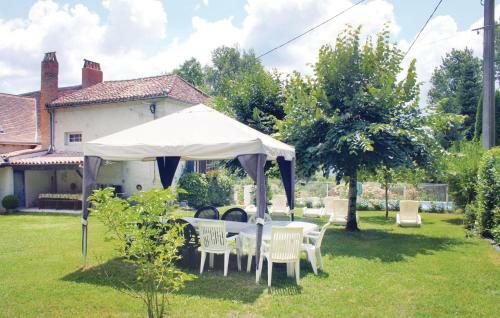 Holiday Home Cubjac M-572