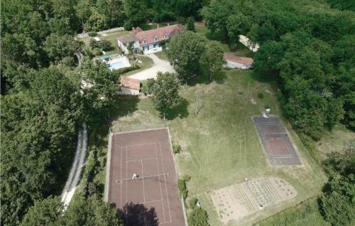 Holiday Home Cubjac M-572