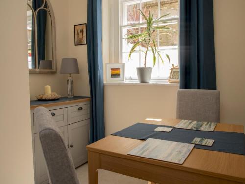 Apartamento Pass The Keys Beautiful Basement Flat - Walk2townbeachferry