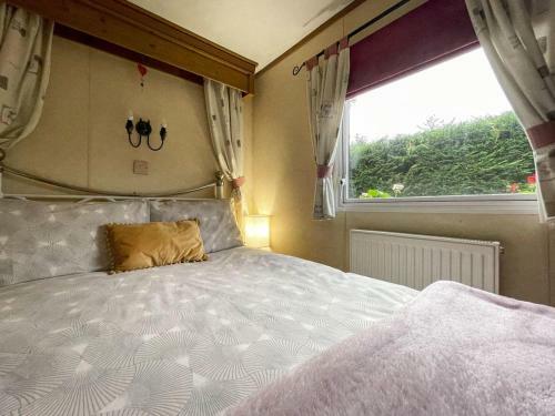 The Hideaway - Uk36517