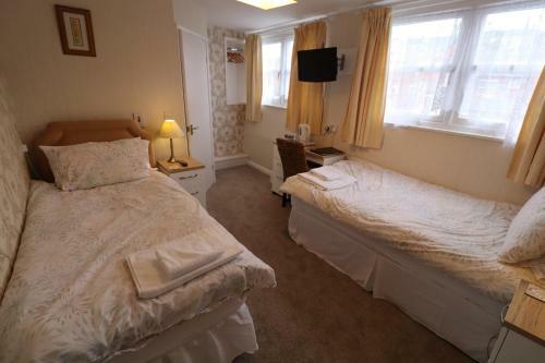 Bed & Breakfast The Raincliffe Hotel