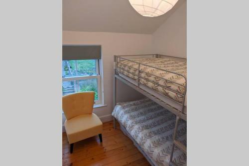 200 Year Old Large Townhouse With Sea Views