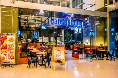 Resort Hostel In City